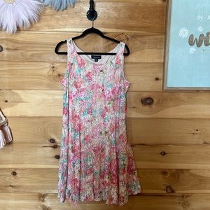 Beautiful Colorful Floral Lace spring dress. Fit and flare style